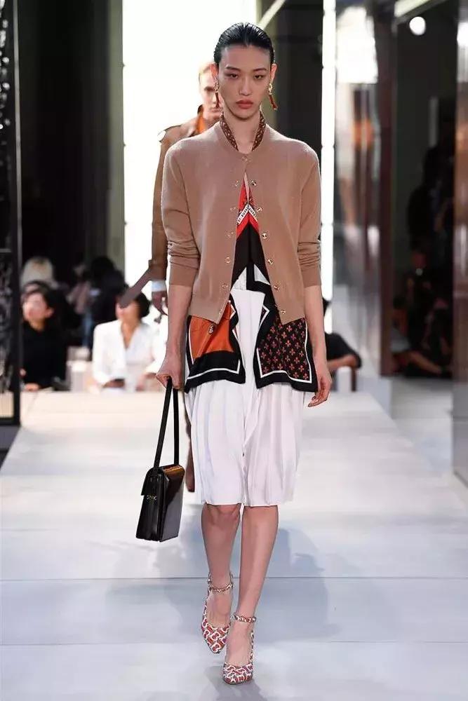 全新burberry风衣,全新burberry飞行夹克