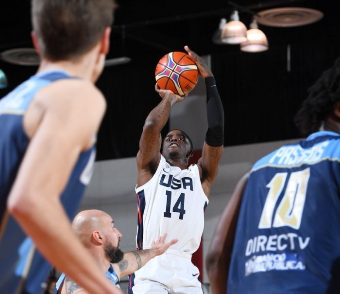 马刺小将砍下25+1,马刺球员十大重要数据