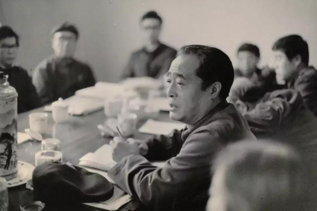 80后女孩,割舌自述:我们是最受压迫的一代