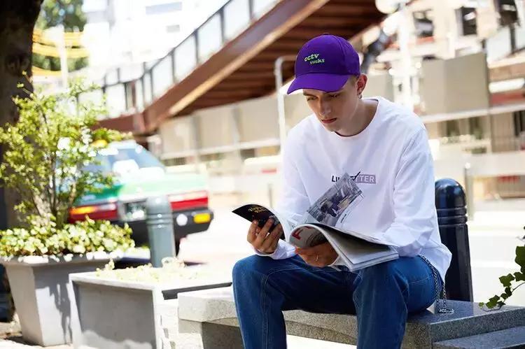 还在为夏日穿搭苦恼吗,还在为怎么穿搭困扰