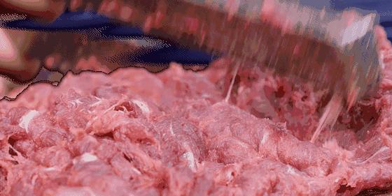 在超市当员工的表姐告诉我：超市里的这4种肉制品不要买！