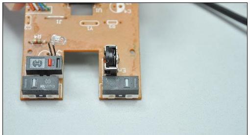 鼠标怎么拆开教你一个简单的方法,最简单的鼠标怎么拆