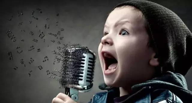 熊孩子说脏话还打人,熊孩子爱说脏话家长们该怎么做