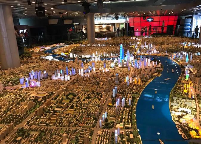 上海旅游新天地,上海东台路古玩城