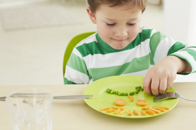 宝宝鼻梁发青是什么原因,宝宝鼻梁发青是什么征兆