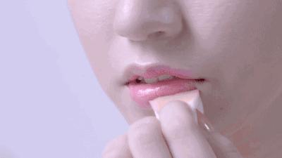 石原里美的冻龄方法,石原里美年轻时的嘴唇