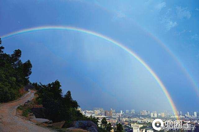 今天的双彩虹,昨天广福路上的双彩虹