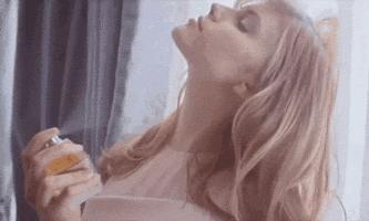 如何给男朋友提高颜值,怎么让男朋友送香水