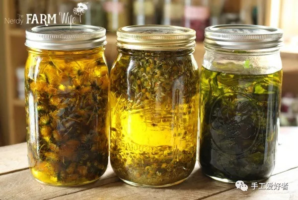 跟妈妈一起做护肤,和妈妈一起做皮肤管理