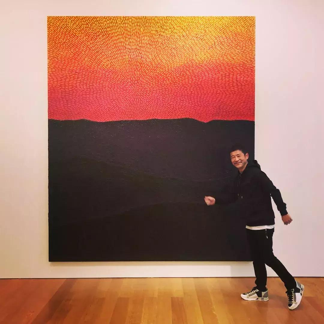 土豪界的泥石流,他花17亿成世界首位坐私人火箭环游月球的人……