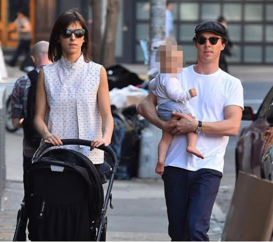 卷福演技炸裂神探夏洛克,神探夏洛克卷福消失两年惊喜回归