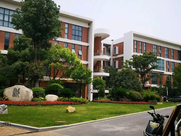 证大中学2020高考榜,证大高中升学率怎么样