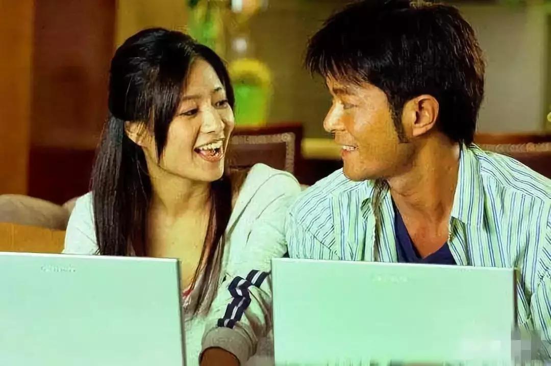 “上海第一美女”跳楼：求人如吞三尺剑，靠人如上九重天