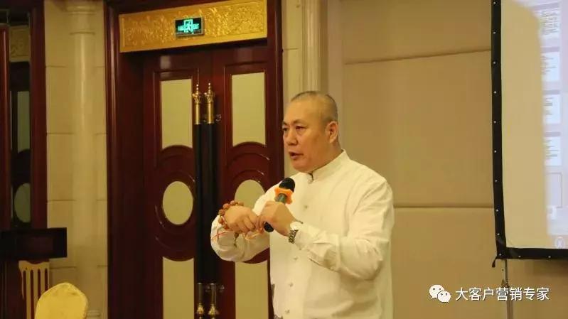 成交高于一切如何让客户自愿购买,成交高于一切引导客户消费