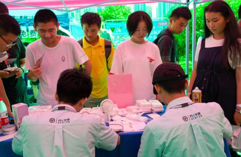 新学期装备置办起来,顺丰丰修维修手机靠谱吗