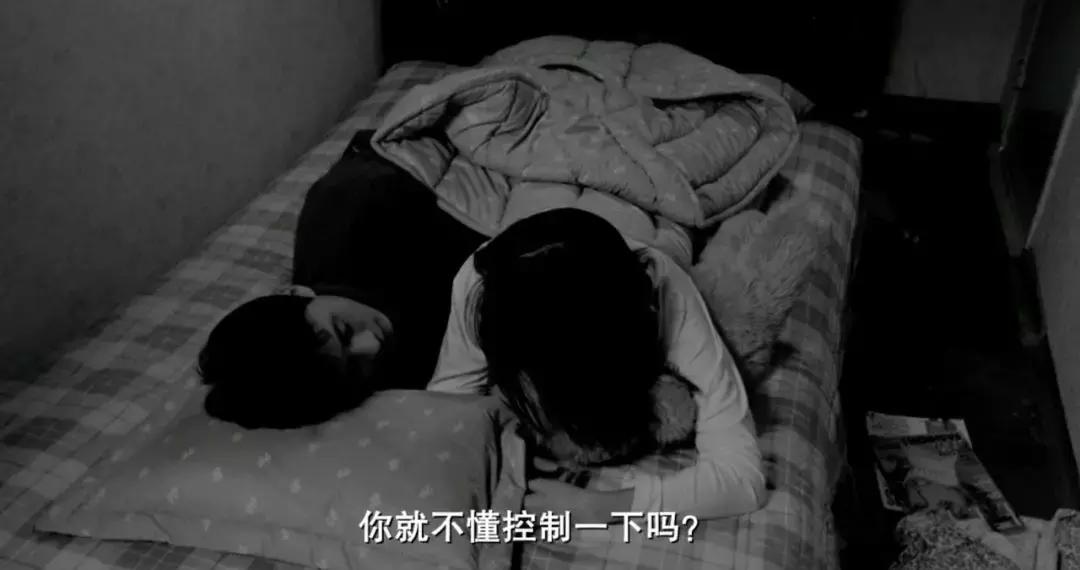 男人去超市方便买避孕套吗,男生去便利店买内裤