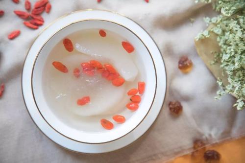 七个月宝宝吃营养辅食拉不出来,七个月宝宝吃什么辅食促进消化