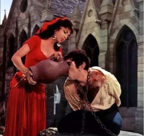 中国女性必读十大名著,一生必读十大名著