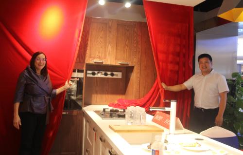 设计美学莫妮卡,设计师莫妮卡