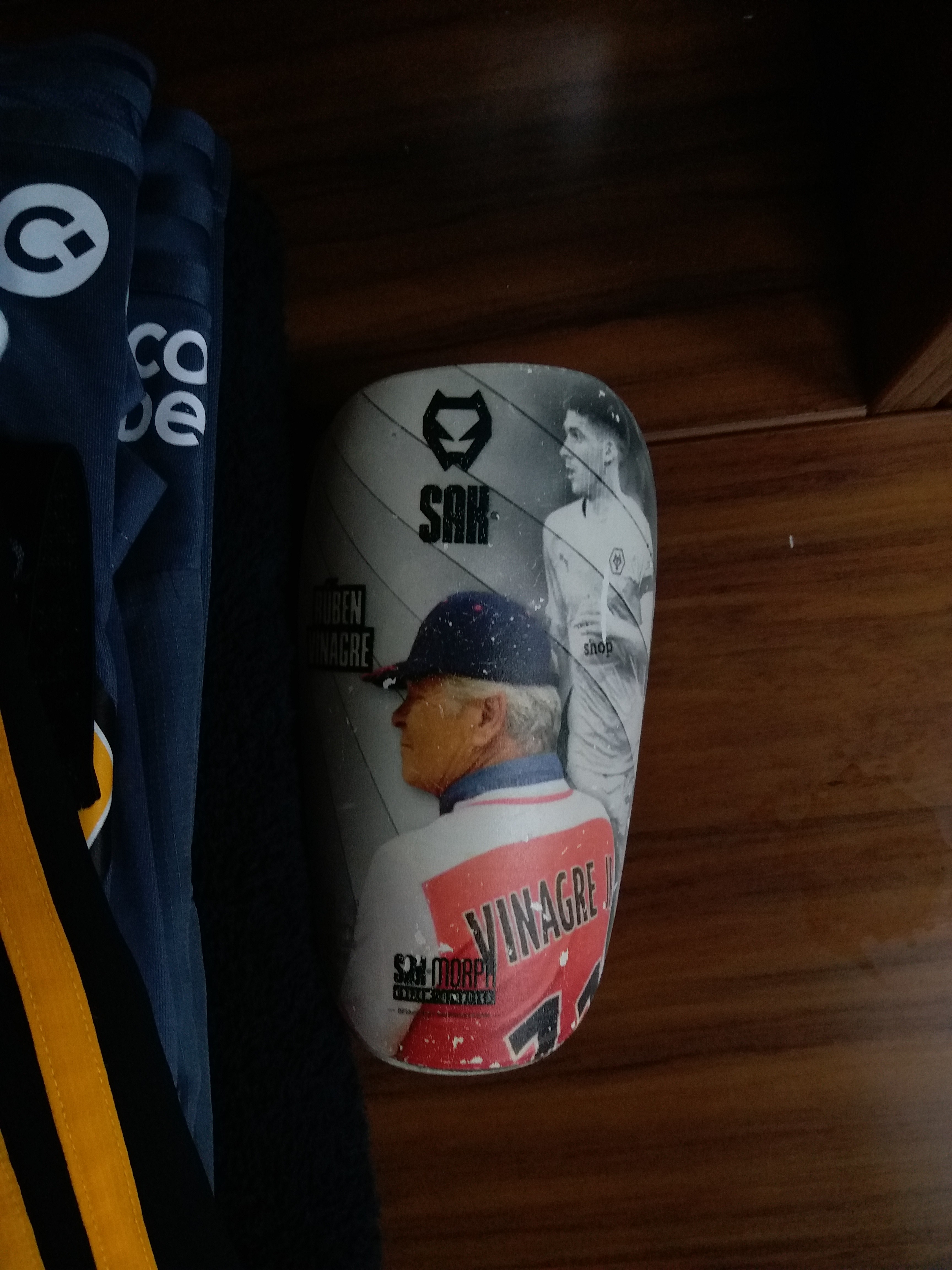 英超护腿板哪个牌子好,英超儿童护腿板