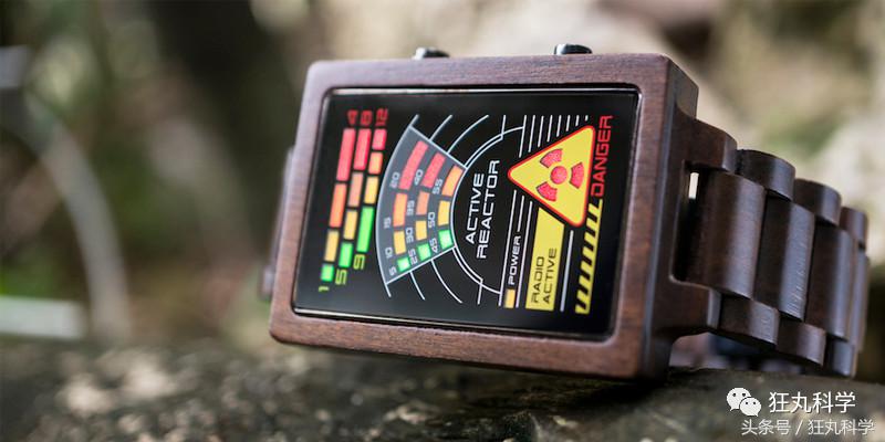 我去年买了个表英文,我去年买了个表日文