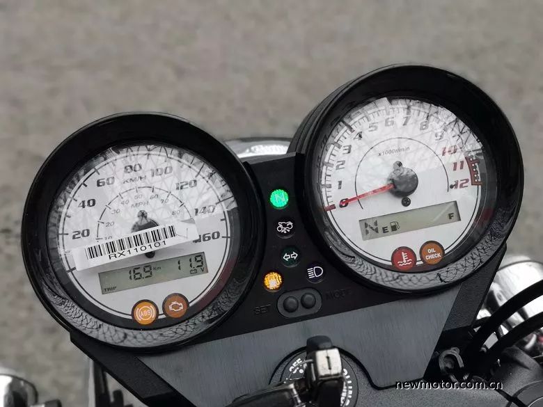 摩博会三阳机车,三阳野狼300摩旅