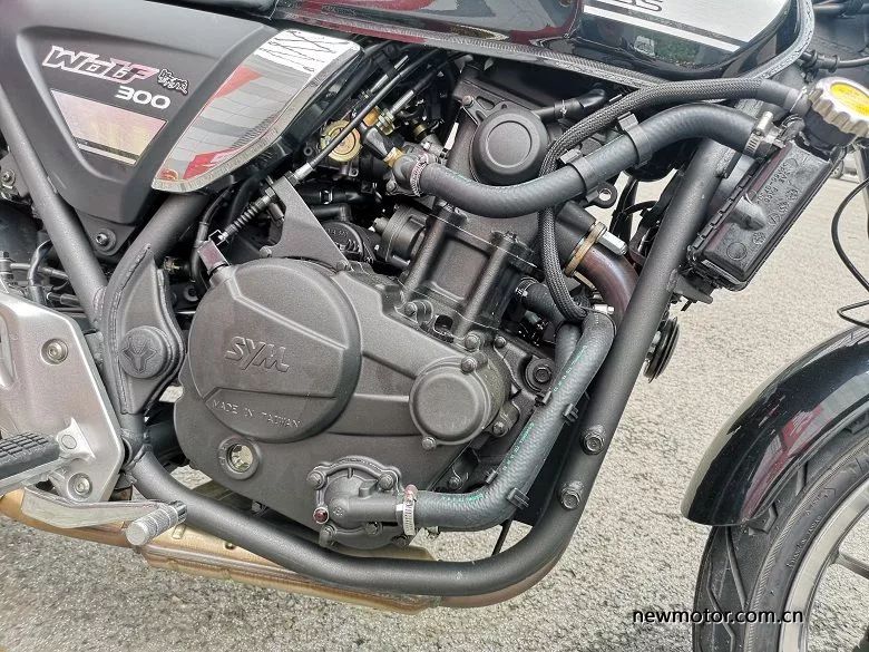 摩博会三阳机车,三阳野狼300摩旅