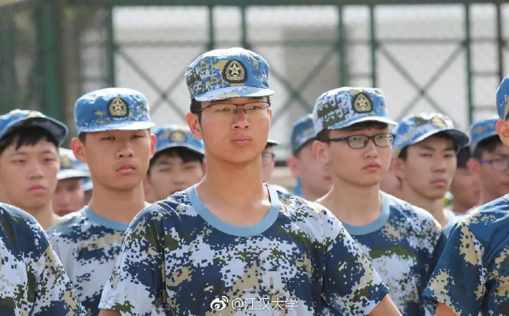 大学的样子目标责任自律求学