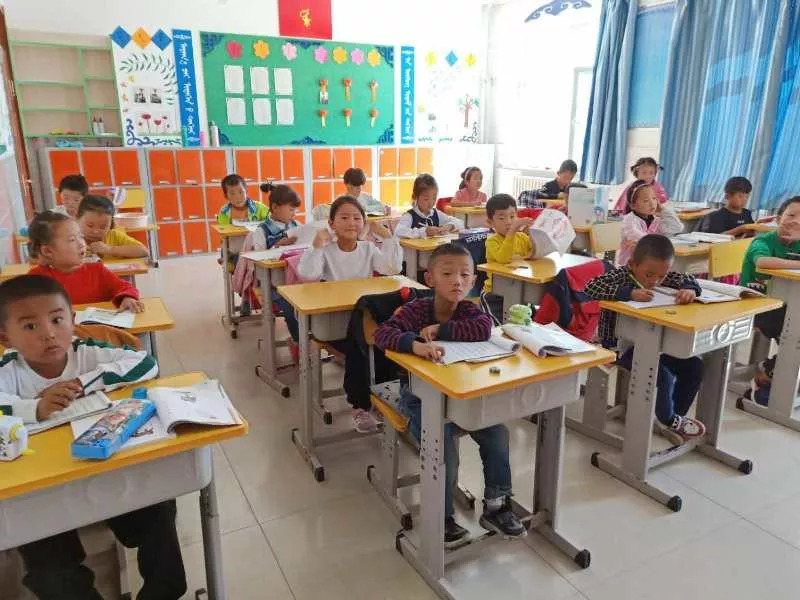 通州人顶起来！帮内蒙孩子上一堂正规的体育课！