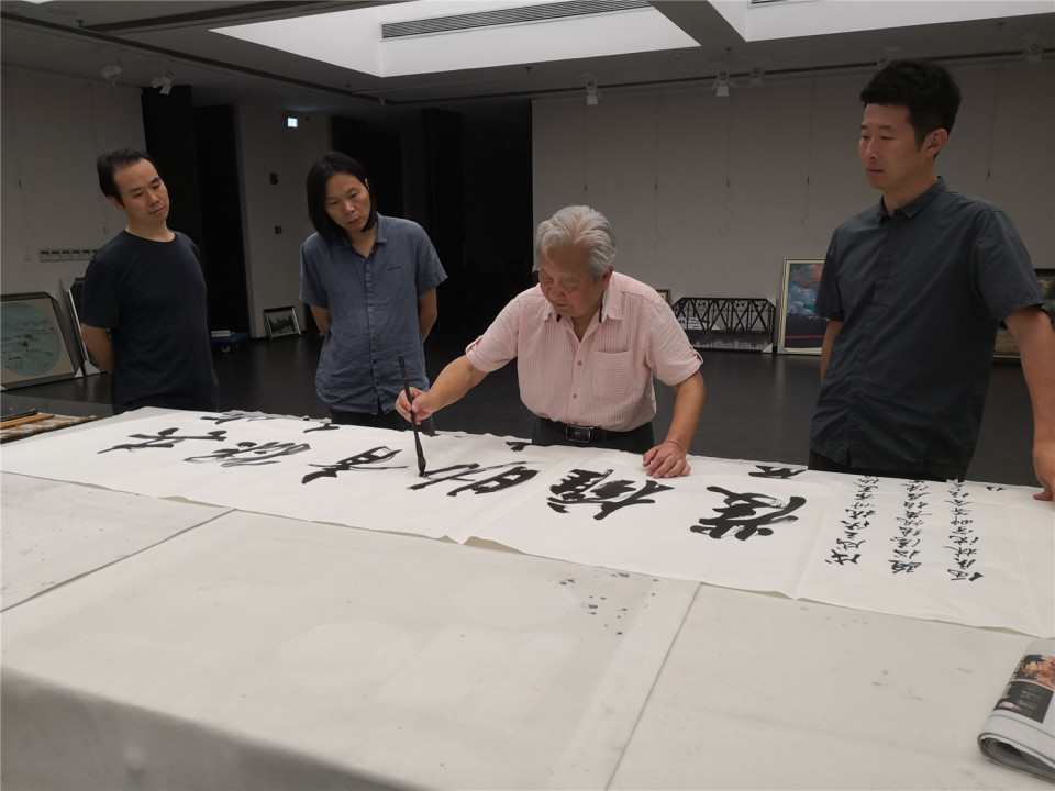 描绘盛世,描绘美好家园的诗句