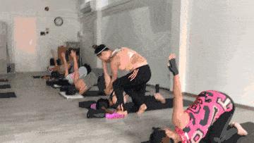 练形体舞蹈和瑜伽哪个好,舞蹈跟瑜伽哪个适合女生