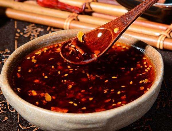 重庆小面醇香红油简单做法,醇香红油的配方
