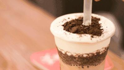 辨别网红奶茶的正确方法,网红奶茶原材料哪个好