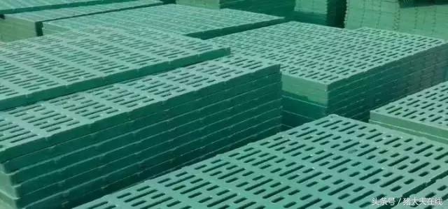 生产水泥漏粪地板全过程,塑料漏粪地板多少钱一平方