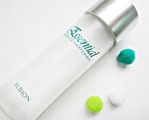 阚清子吐露保持年轻心态的方法,阚清子痘痘肌护理