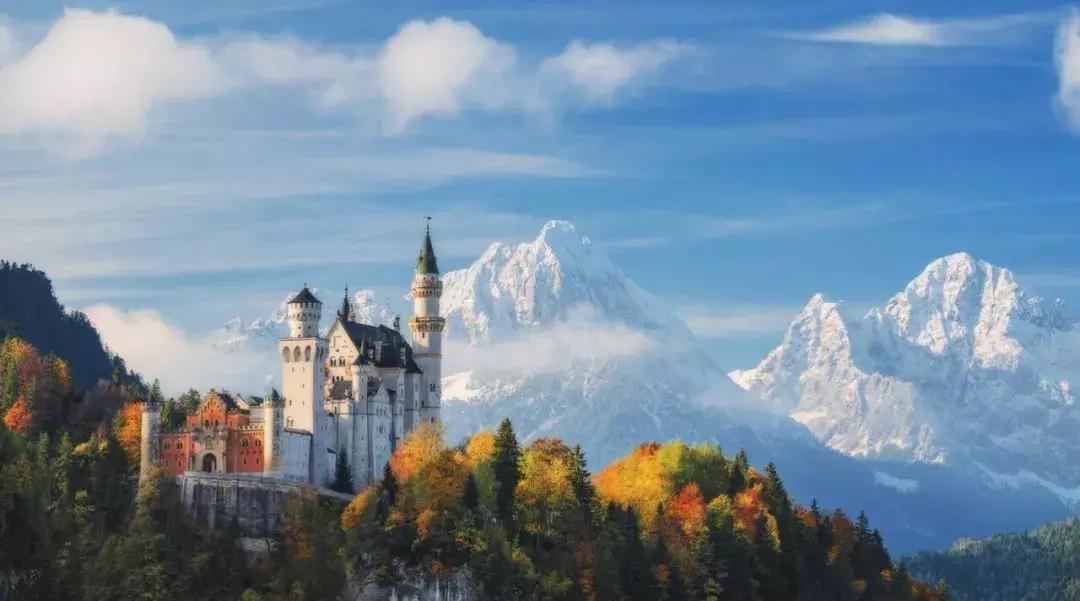 比周杰伦大婚的地方更震撼,还是迪士尼城堡原型地!快来打卡!