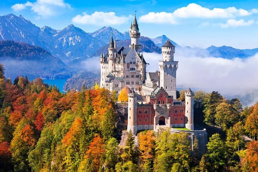 比周杰伦大婚的地方更震撼,还是迪士尼城堡原型地!快来打卡!