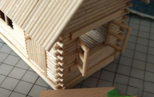 用牙签制作精美小木屋的视频,如何用牙签做成小木屋教程