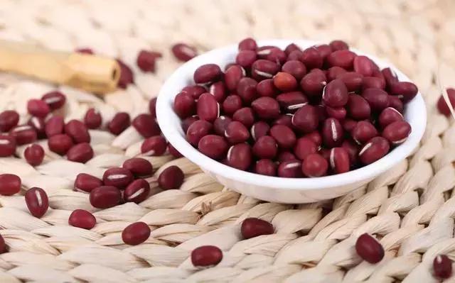 伴君如伴虎打一个字谜,伴君如伴虎谜底