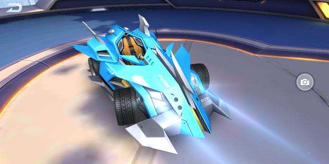 qq飞车变态版,qq飞车新b车的测评