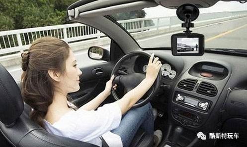 推荐行车记录仪能防碰瓷就行,碰瓷遇到行车记录仪