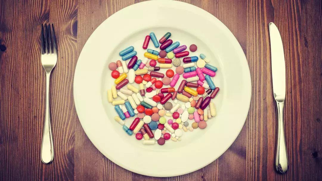 舌头有齿痕就肯定是脾虚吗,舌头咸是阳虚还是阴虚