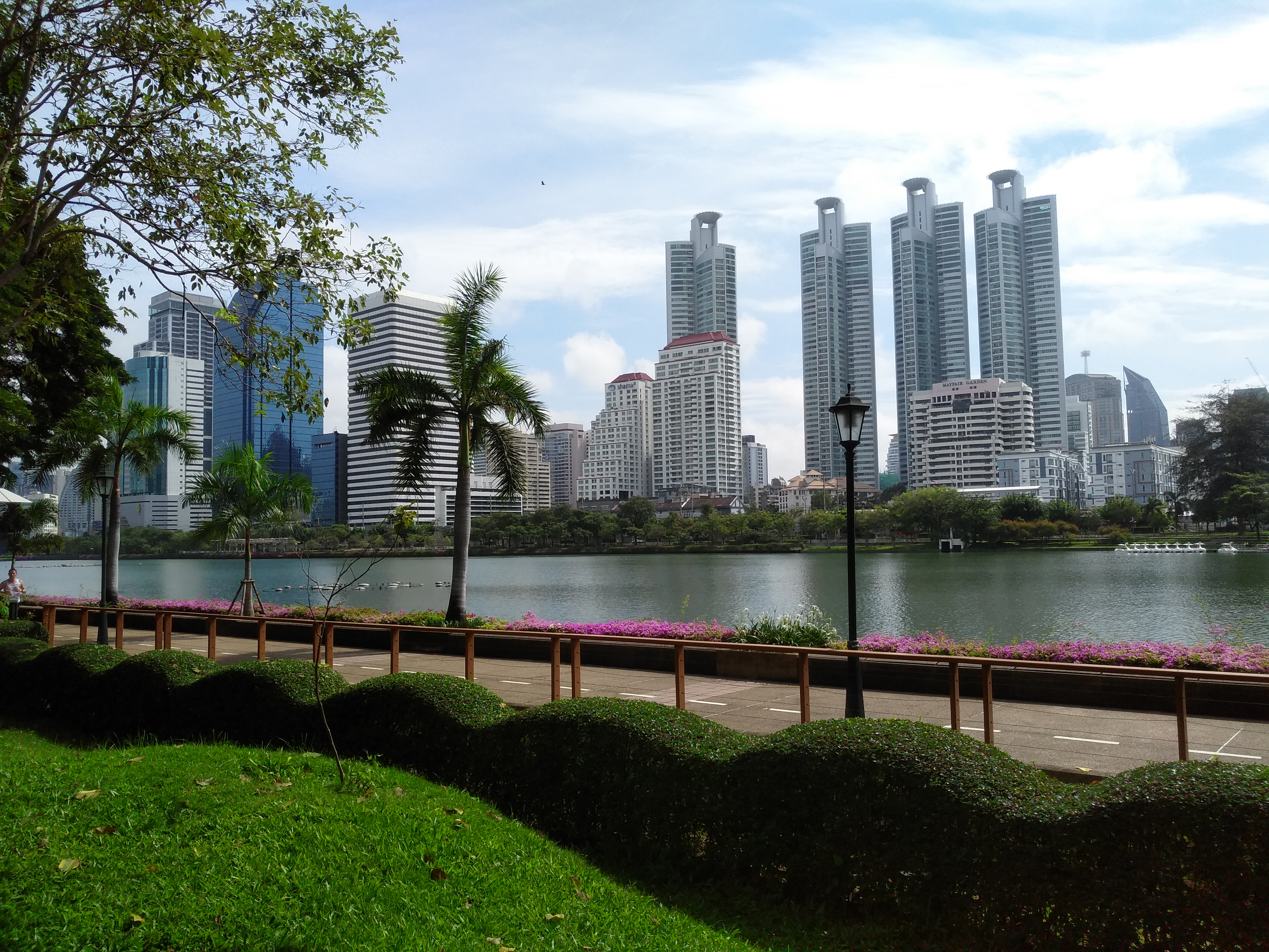 泰国曼谷自由行穷游,一个女人穷游中国的经历