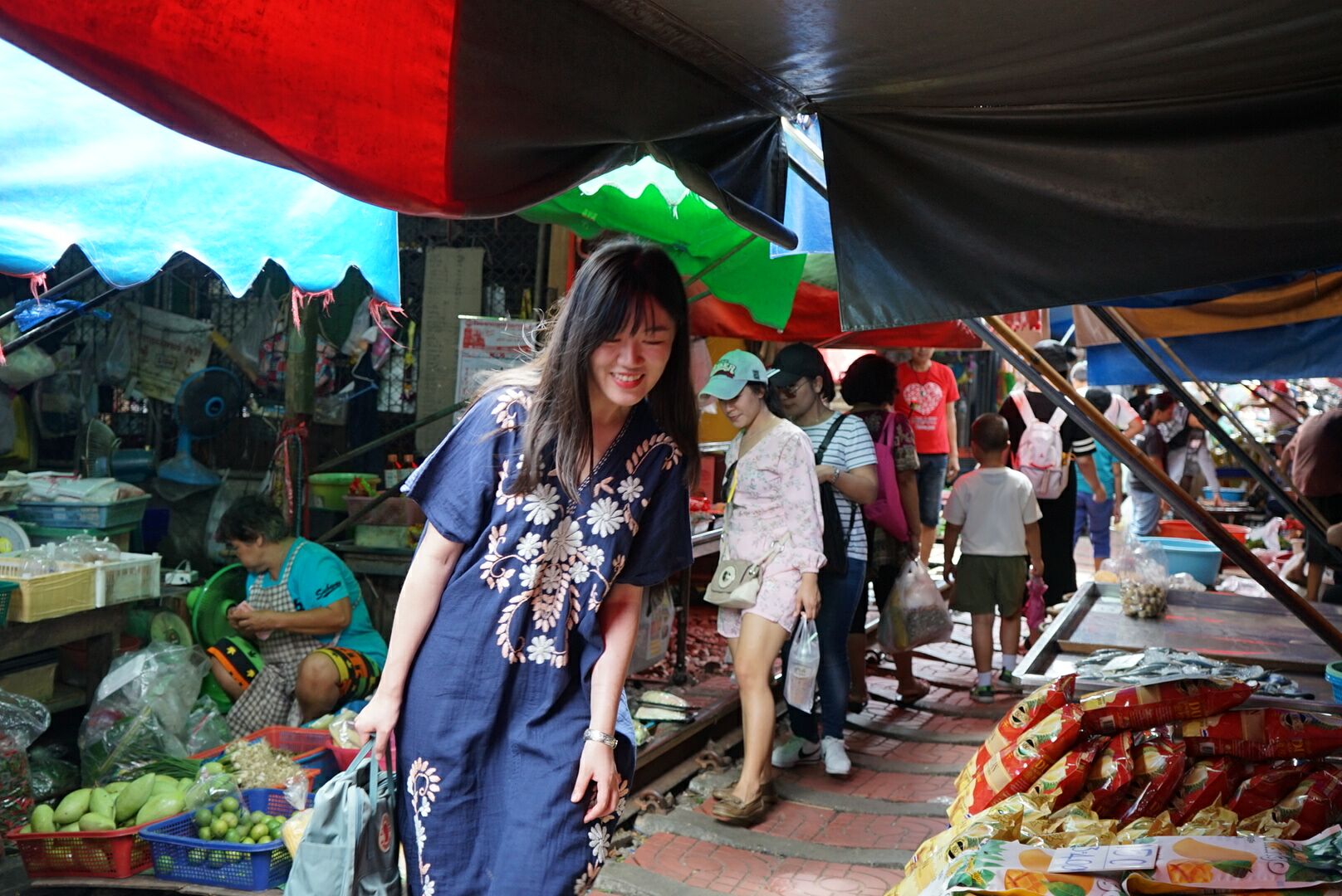 泰国曼谷自由行穷游,一个女人穷游中国的经历