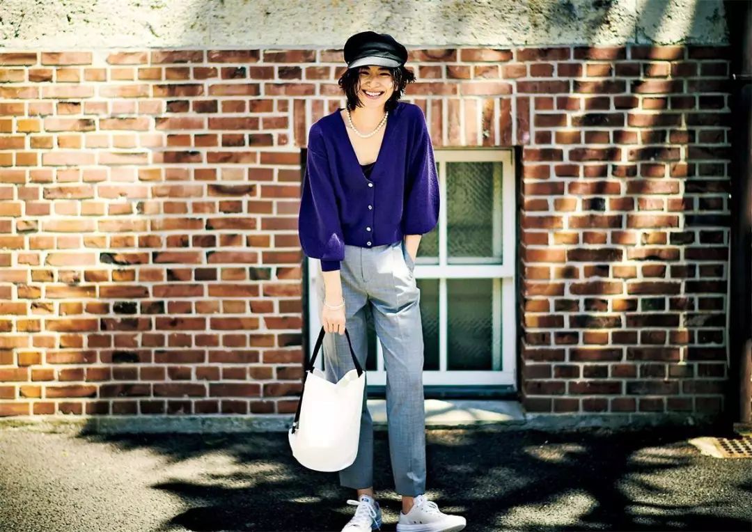 买对设计师青睐的秋冬流行色，等于拿到高阶时髦圈入场券