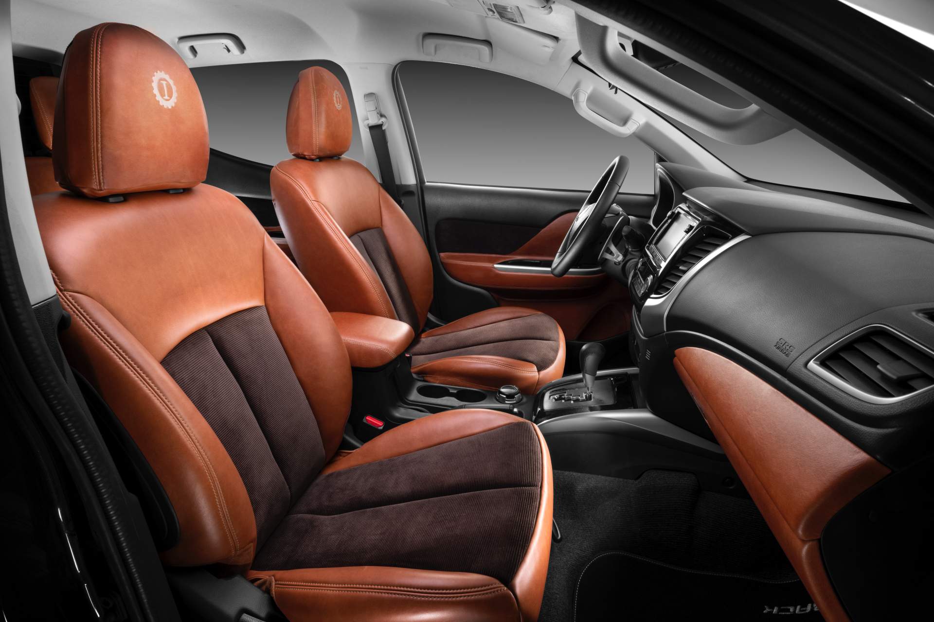 买c罗沙特赚了多少钱,买c罗花了多少钱