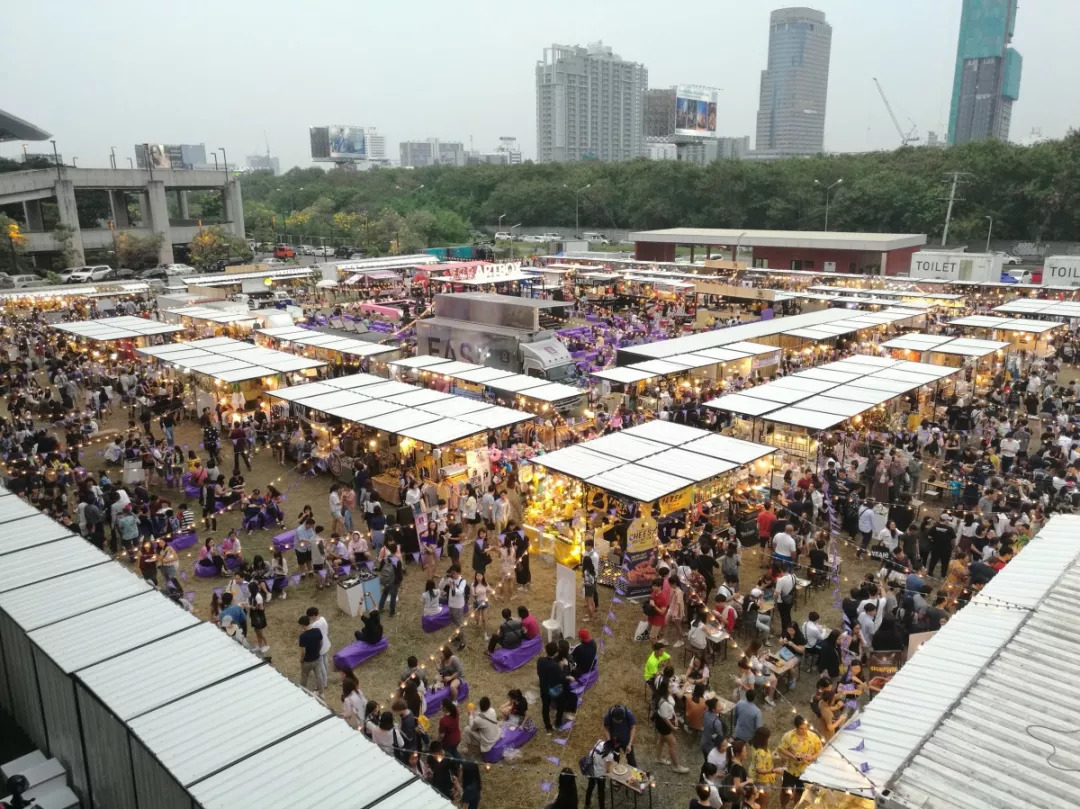 泰国文化礼仪之泰国水灯节,泰国水灯节开幕式视频