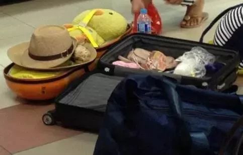 物品过安检被人偷了怎么处理,随身行李出海关安检被扣怎么处理