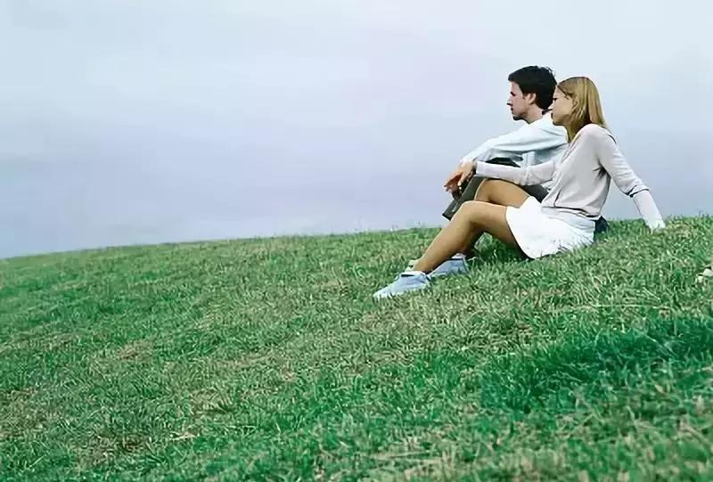 当男人沉默时他在想什么,当一个男人说想静静的时候