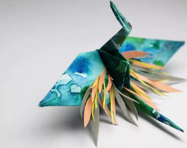 每天折一个千纸鹤,每天折一只纸鹤